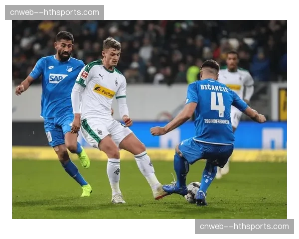 门兴格拉德巴赫5-3逆转霍芬海姆,创下本轮德甲单场总进球数之最。 门兴格拉德巴赫5-3逆转霍芬海姆,创下本轮德甲单场总进球数之最。